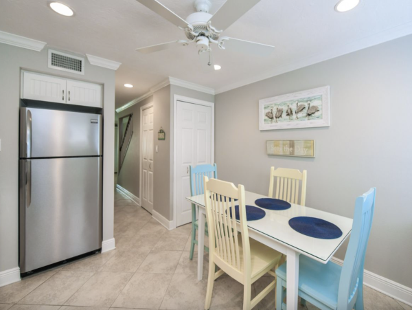 Siesta Key Vacation Rental Townhome One Minute to Beach